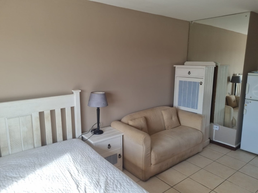 1 Bedroom Property for Sale in C Place Eastern Cape
